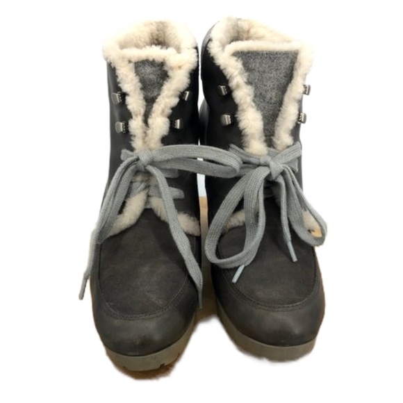 Cole  Haan Henson Winter Waterproof Leather Charcoal wedge booties size 11B - Picture 2 of 16